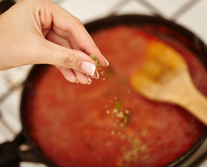 Garlic Partners Well with Blood Pressure Medication : Main Image