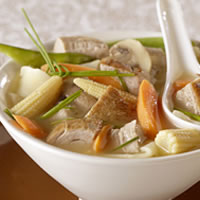 Image of Gingered Pork-vegetable Soup With Wonton Noodles, Walmart