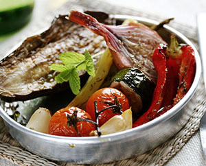 Mediterranean Diet Protects Everybody: Main Image