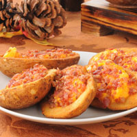 Pizza-Style Stuffed Potatoes: Main Image