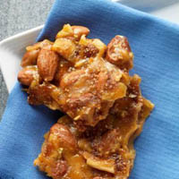 Fig and Almond Brittle: Main Image