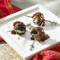 Gorgonzola Stuffed California Figs with Prosciutto: Main Image