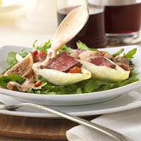 Steak and Olive Hors d'oeuvres with Fig Dressing: Main Image