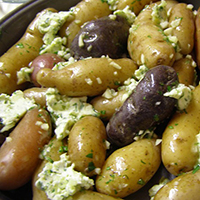 Garlic and Parsley Fingerling Potatoes: Main Image