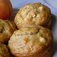 Peach Oatmeal Muffins: Main Image