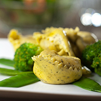 Tortellini and Broccoli Salad: Main Image