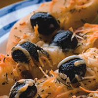 Garlic and Olive Focaccini: Main Image
