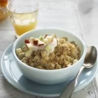 Apple Cinnamon Oatmeal with an Egg Boost: Main Image