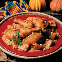 Chicken Baked with Pumpkin and Peanuts: Main Image