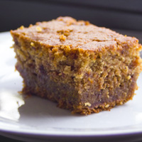 Persimmon Pudding Cake with Saffron: Main Image