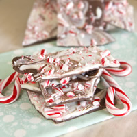 Candy Cane Chocolate Bark: Main Image