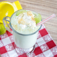 Healthy Key Lime Pie Milkshake: Main Image
