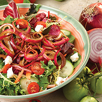 Garden Salad with Balsamic-Marinated Onions: Main Image