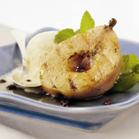 Grilled Pears with Currants: Main Image